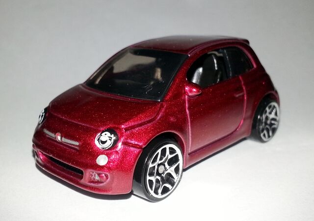 File:HW-2014-25-Fiat 500-Night Burnerz.jpg