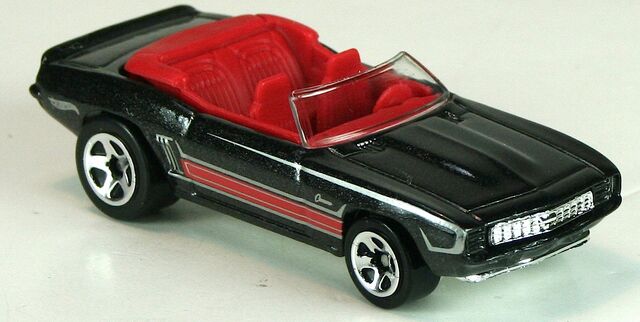 File:2012-MMGM-69Camaro-Black.jpg