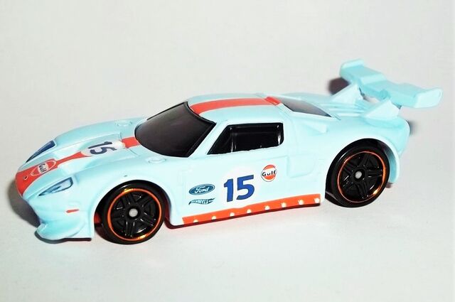 File:HW-2016-182-Ford GT-SpeedGraphics.jpg