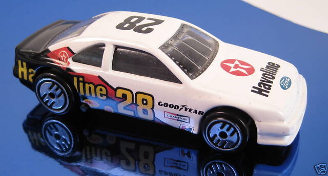 File:T-Bird Stocker Havoline.jpg