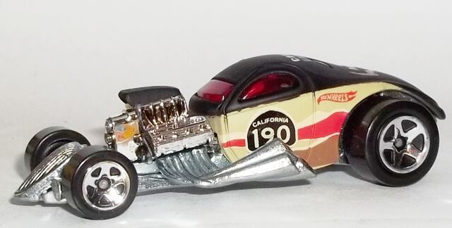 File:HW-Road Trippin’-2104-01-1-4 Mile Coupe.jpg