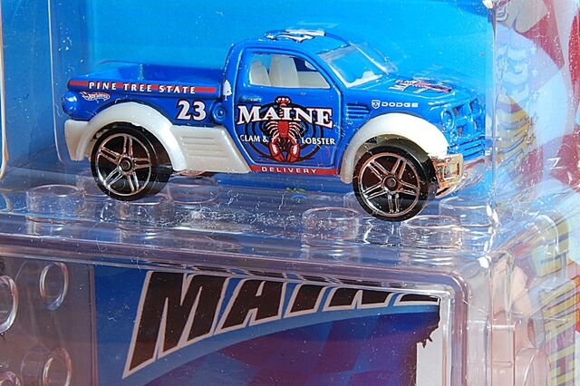 File:23 Maine - Dodge M80.jpg