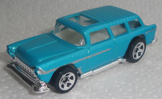 File:Classic Nomad Kmart 2010.jpg