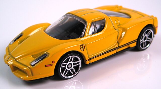 File:Enzonightburnerzyellow2.jpg