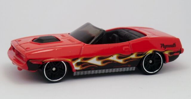 File:'70 Plymouth Barracuda-2013 213.jpg