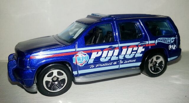 File:HW-2014-44-'07 Chevy Tahoe-Rescue..jpg