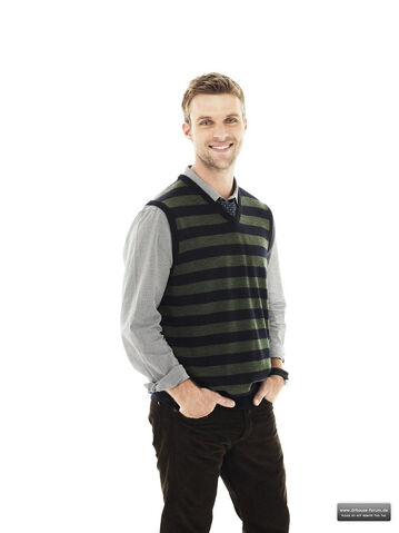 File:Chase Season 7.jpg