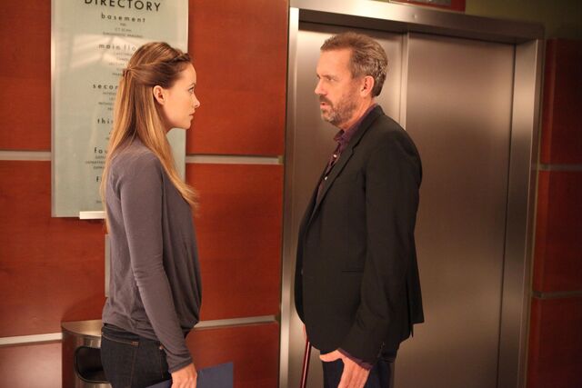 File:Promotional-Photo-for-8x03-Charity-Case-house-md-25983366-2560-1707.jpg