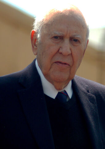 File:CarlReinerApr10.jpg