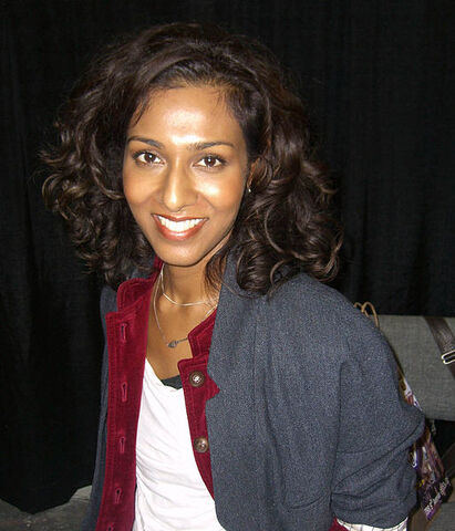 File:513px-10.17.09RekhaSharmaByLuigiNovi.jpg
