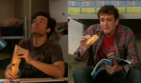 Tedundmarshllsandwich.jpg