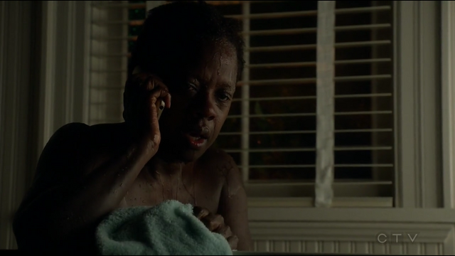 Archivo:Annalise-bañera-204.png