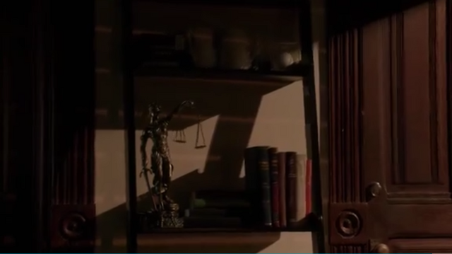 Archivo:El-Trofeo-en-casa-de-asher.png