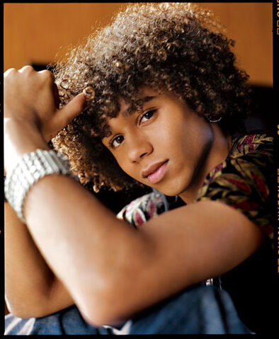 File:Corbin-Bleu-ta01.jpg