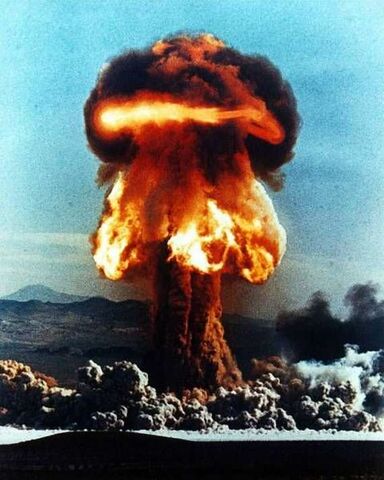 File:Nuclear-explosions42.jpg