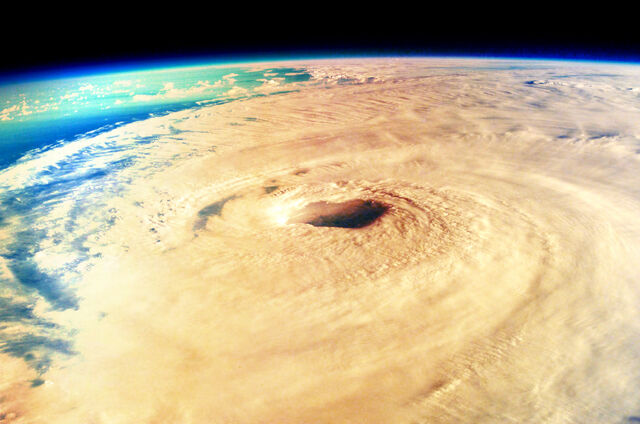 File:Hurricane Isabel from ISS.jpg