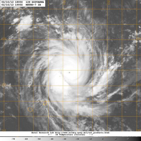 File:20120210.1900.meteo7.x.ir1km bw.12SGIOVANNA.110kts-941mb-160S-610E.100pc.jpg