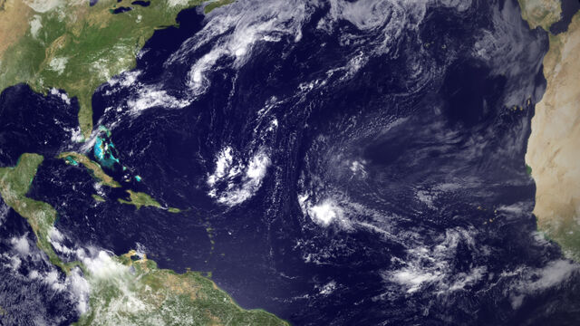 File:GOES 13 Full Disk Atlantic Aug 12 2011.jpg