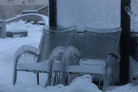 File:Snow covered Bench.jpg