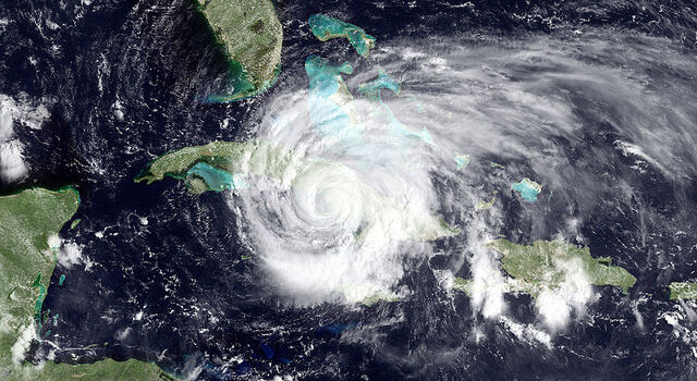 File:Ike sept 8 2008 1132Z.jpg