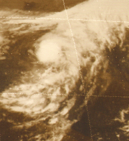 File:Clara1977sep82300z.gif