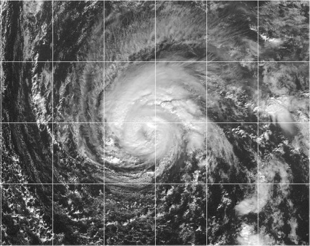 File:Hurricane Epsilon (GEO).jpg