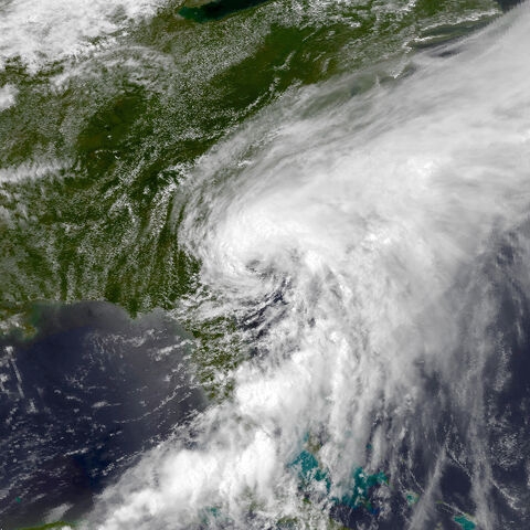 File:STS 1 1982 Jun 18 1942Z.jpg