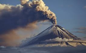 File:Volcano (31).jpg