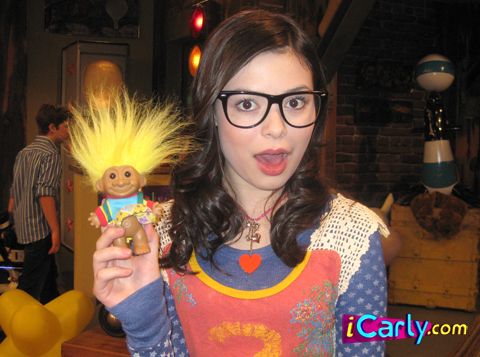 File:Carly Smurf.jpg
