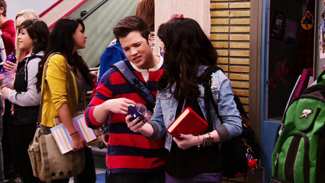 File:IOaR-CreddieScreencaps-21.jpg