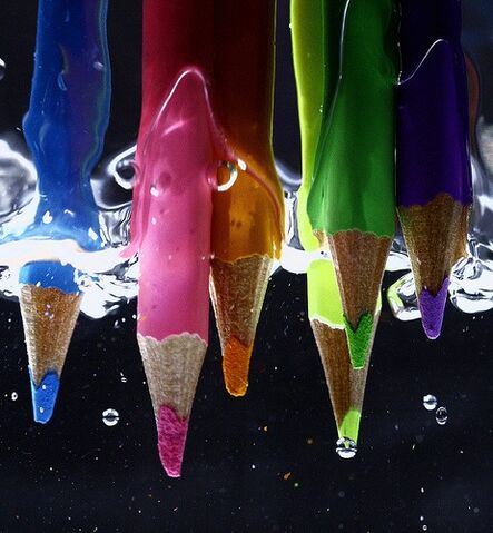 File:Colour-my-world-underwater.jpg