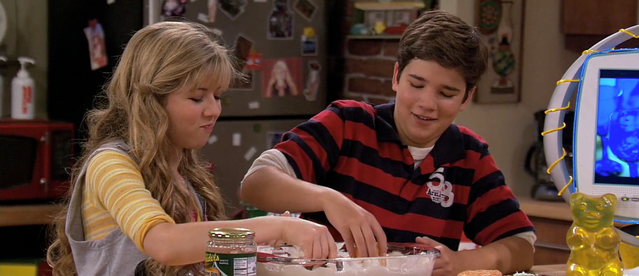 File:Seddie cupcake slam iGAAC.png