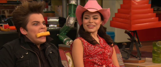 File:Vampire and Idiot Cowgirl.png