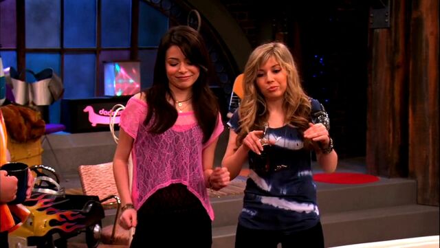 File:ICarly.S04E09.iPity.the.Nevel-HD.480p.WEB-DL.x264-mSD.mkv 000532449.jpg