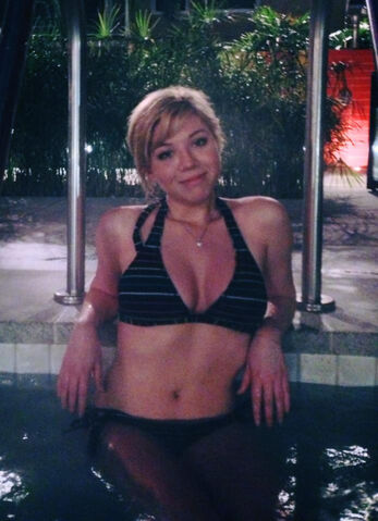 File:733844563.jpg