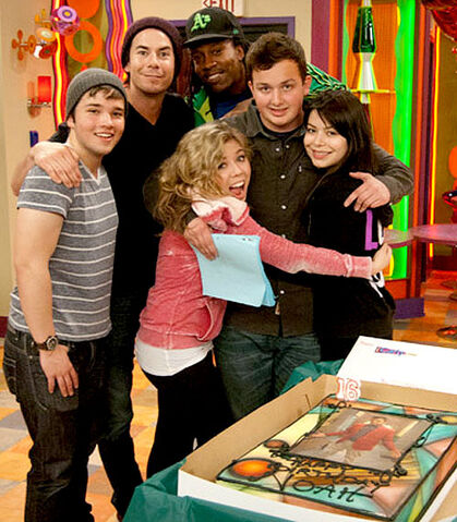 File:Tumblr m3h4c7hbrT1qesmejo1 500.jpg