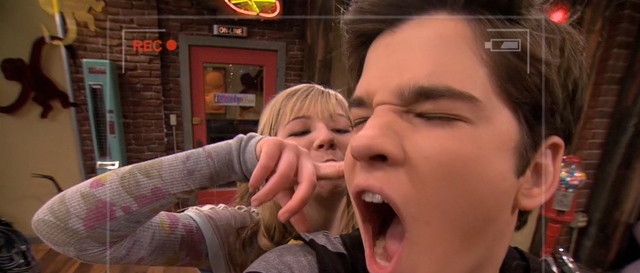 File:Seddie wet willie iCook.png