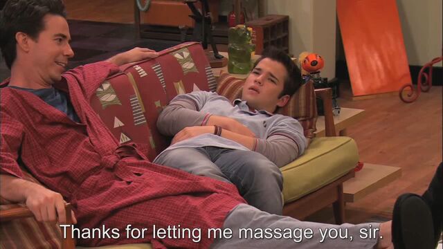 File:ICarly.S05E08.iBalls.720p.WEB-DL.AAC2.0.H264-ViPER-11-59-55-.jpg