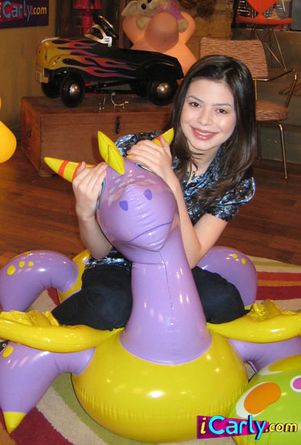 File:CArly Floatie.jpg