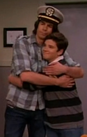 @fencerhug.png
