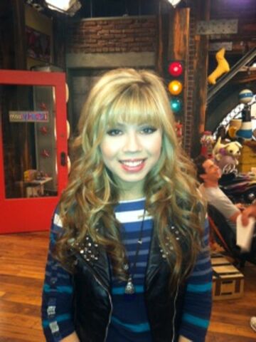 File:Jennettegorgeous.jpg