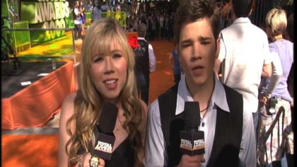 File:Orange-carpet-playlist.jpg