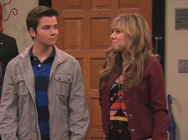 File:ICarly.S05E09.iMeet.the.First.Lady.720p.WEB-DL.AAC2.0.H264-ViPER-20-04-04-.jpg