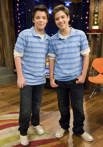 File:Icarly-look-alike-stills-07.jpg
