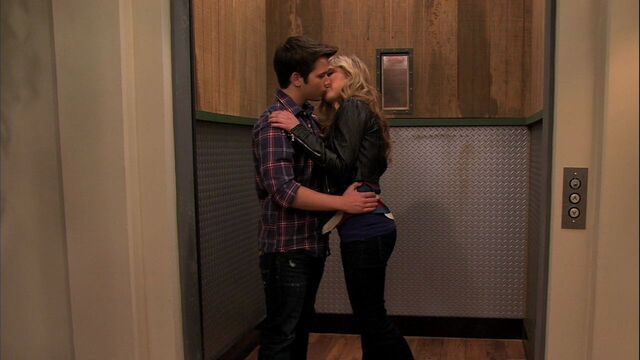 File:Ilove-u-sam-and-freddie-love-30311844-1280-720.jpg