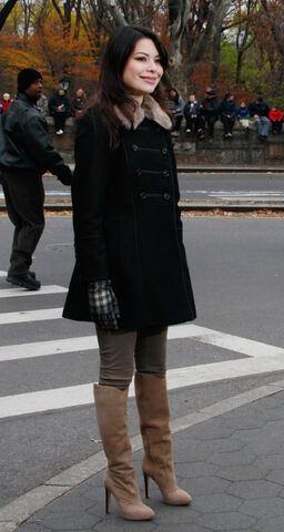 File:Icarly Boots 1.jpg