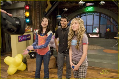 File:David-icarly21.jpg