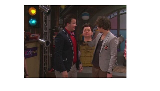 File:Gibby's head lol.jpg