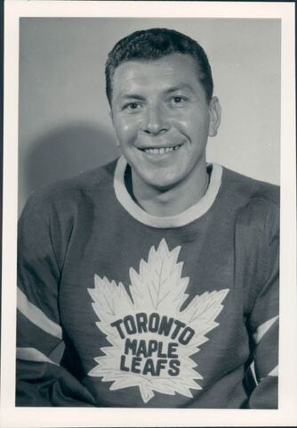 File:Stevekraftcheck.jpg