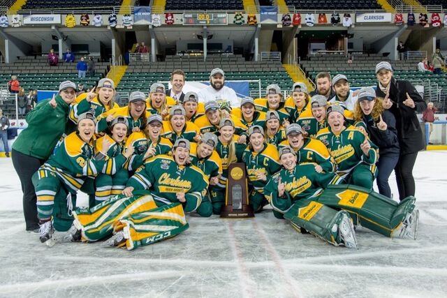 File:2017 NCAA Division I Women's Champs Clarkson Golden Knights.jpg
